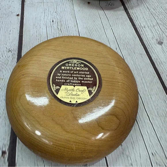 hand turned oregon myrtlewood wooden bowl set of 2 myrtle craft studio - Picture 3 of 7